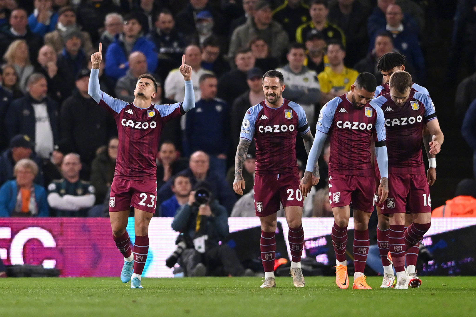 的激烈对决 的激烈对决