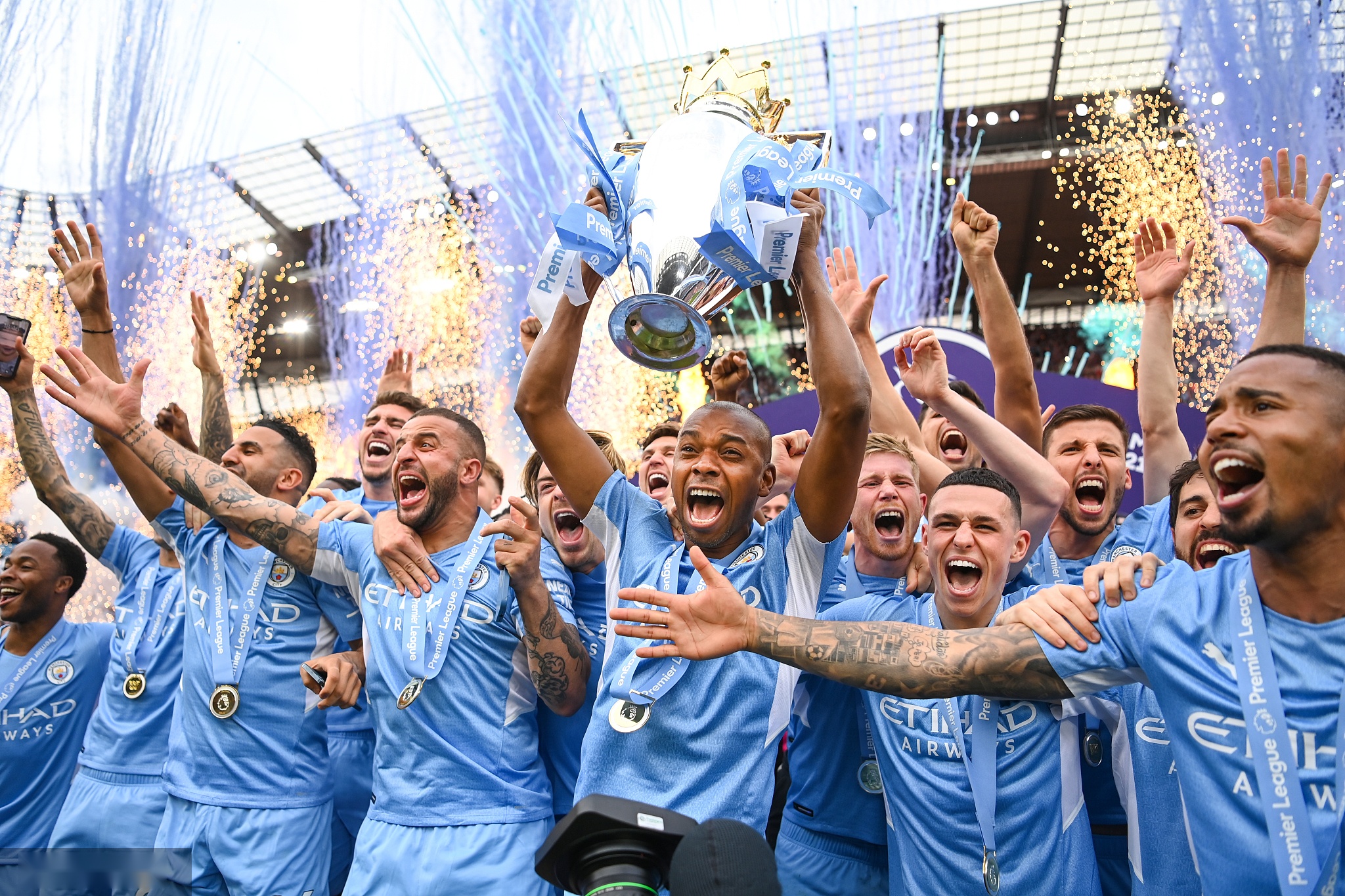 还是球员个 还是球员个